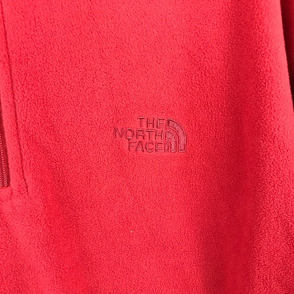 The North Face red 1/4 zip pullover fleece - Picture 2 of 7